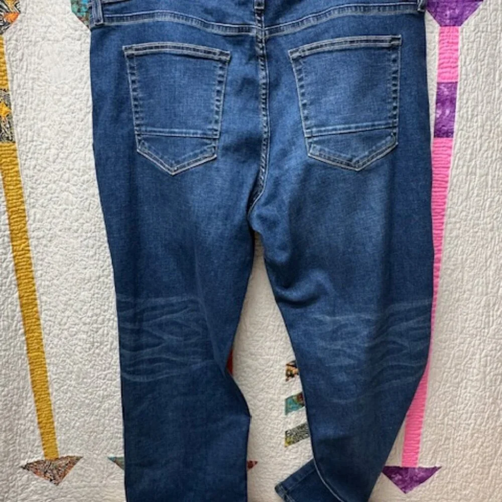 Devil Dog Boot Cut Jeans Men's Size 38-30 - Picture 3 of 4